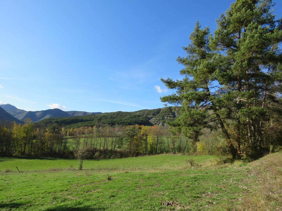 Mon Ecrin De Nature Rez De Jardin Seyne Εξωτερικό φωτογραφία